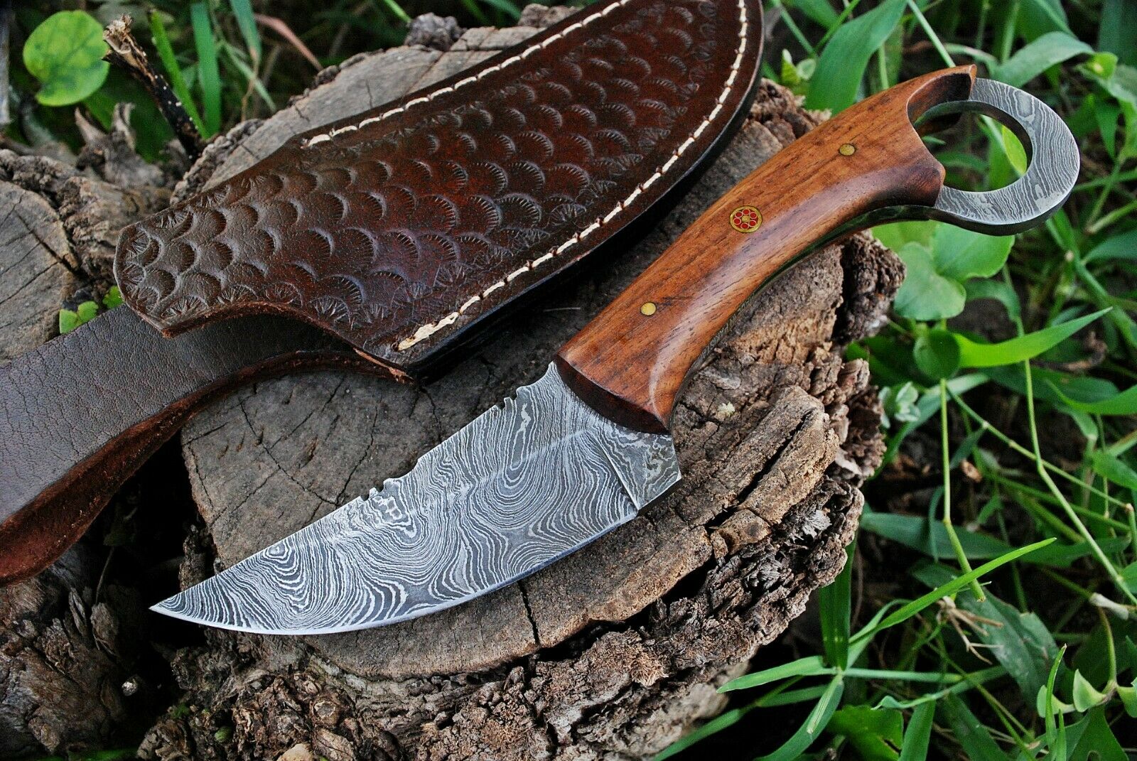 Custom Handmade Damascus Steel Skinning Hunting Knife - Image 2