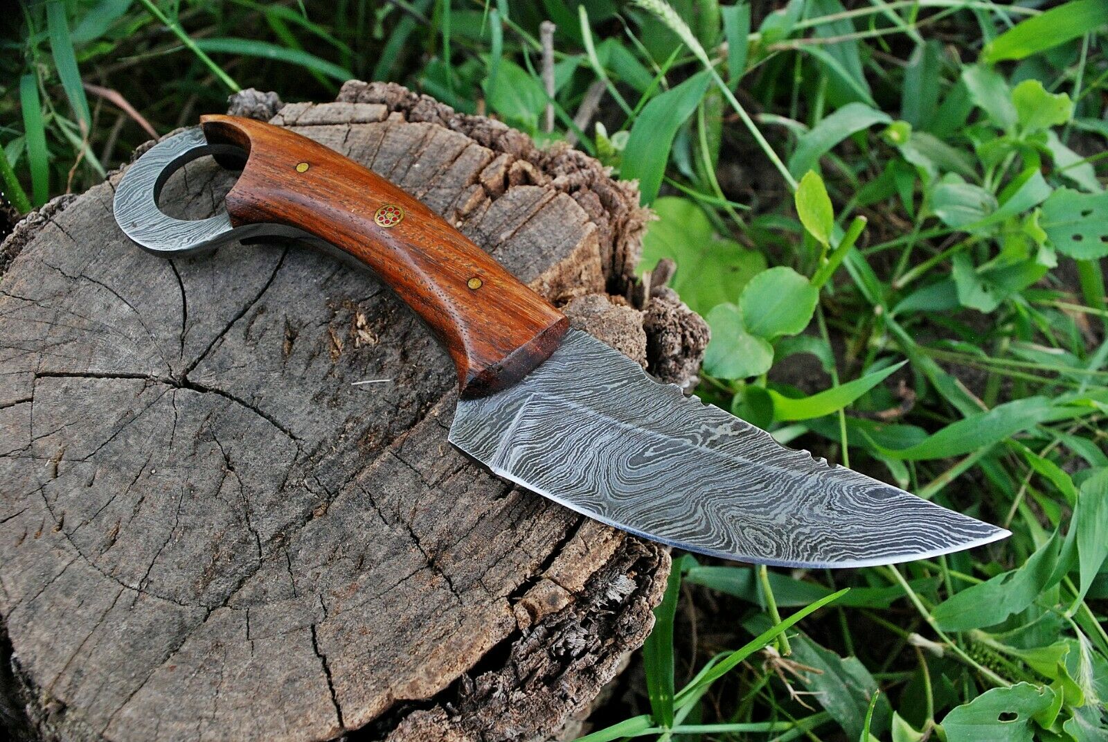 Custom Handmade Damascus Steel Skinning Hunting Knife - Image 3