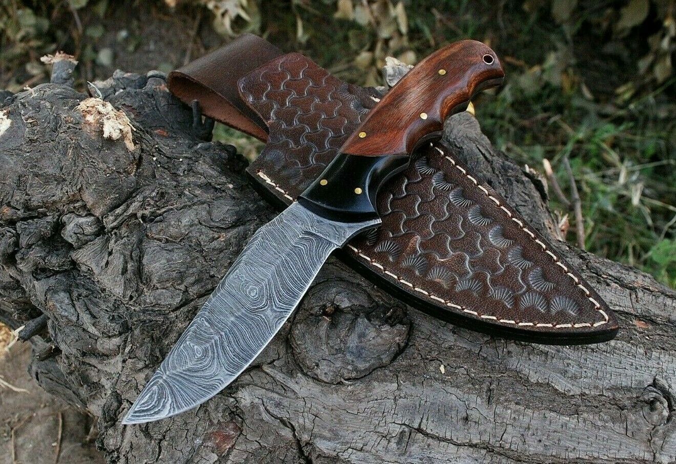 Custom Handmade Damascus Steel Skinning Hunting Knife - Image 2