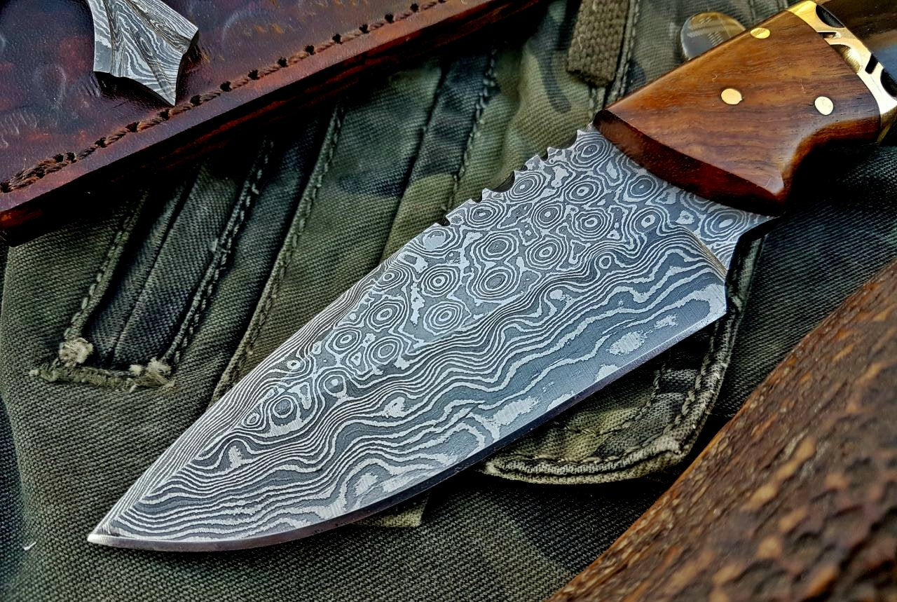 Custom Handmade Damascus Steel Skinning Knife - Image 2
