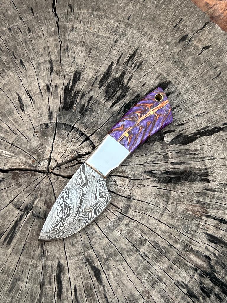 Custom Handmade Damascus Steel Skinning Knife - Image 2