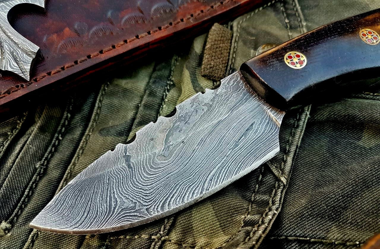 Custom Handmade Damascus Steel Skinning Knife - Image 2
