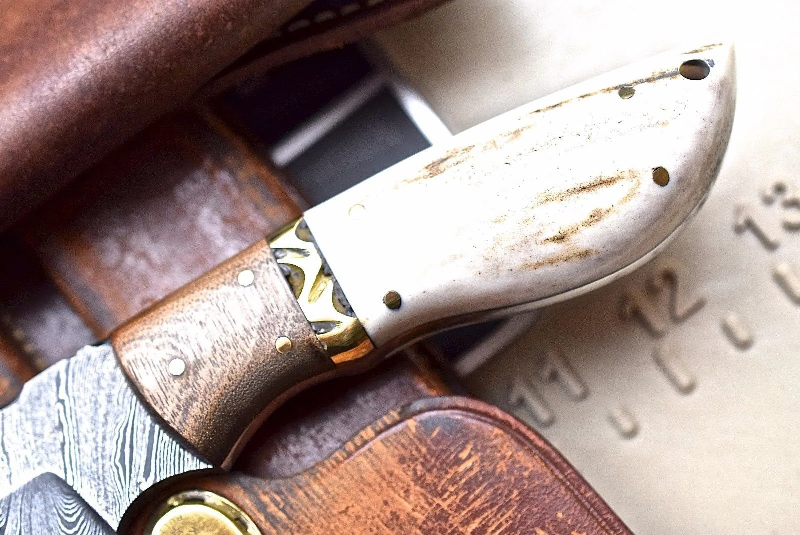 Custom Handmade Damascus Wood-New Zealand Red Stag Hunting Skinning Knife - Image 3