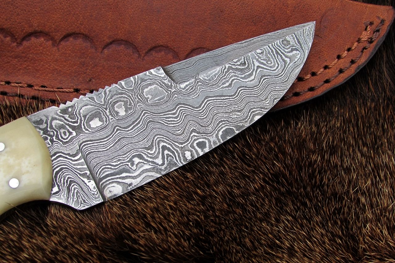 Custom Handmade Fixed Blade Skinning Knife – 8 Inches - Image 3