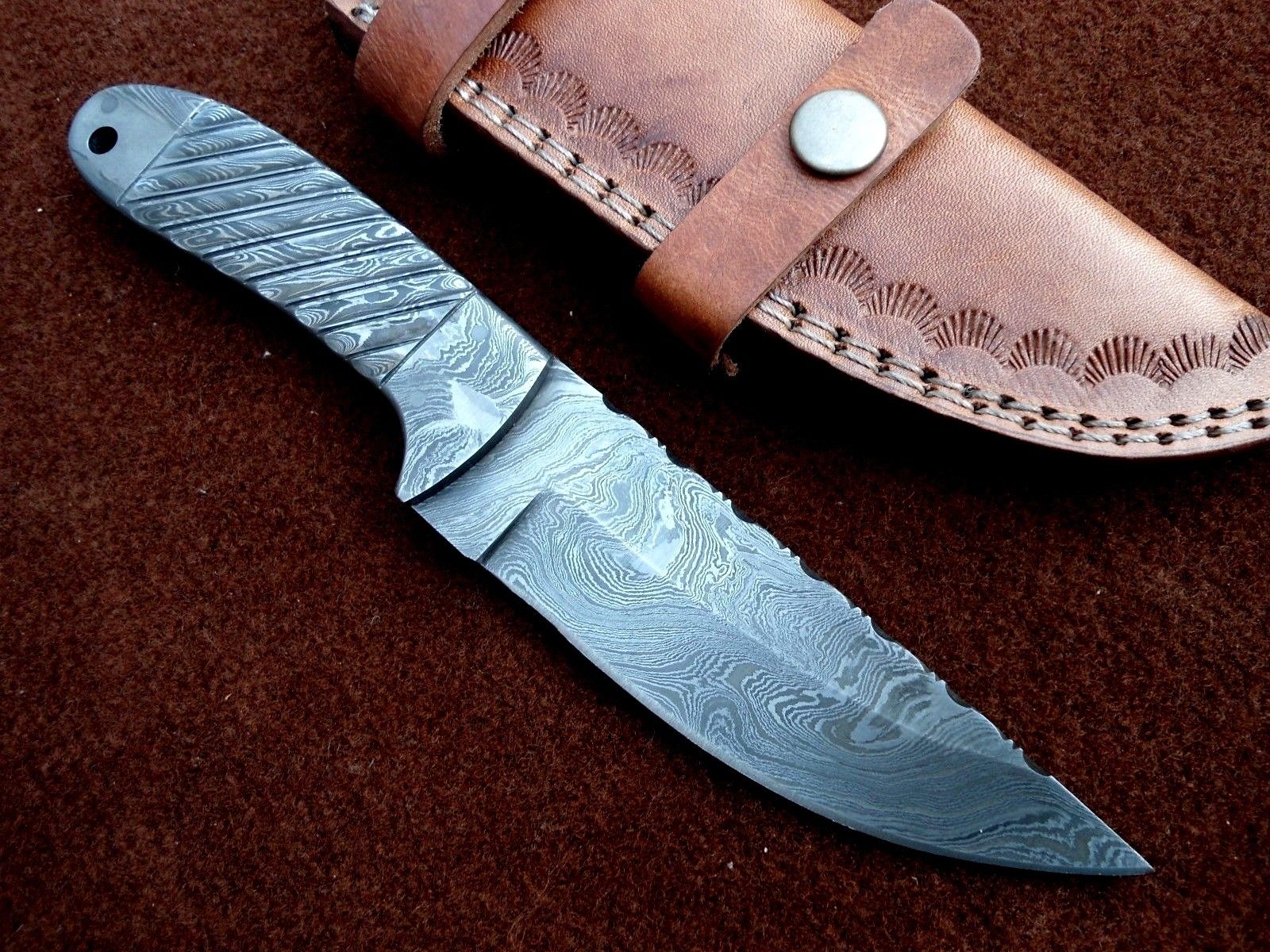 Custom Handmade Full Damascus Steel Skinning Knife - Image 2