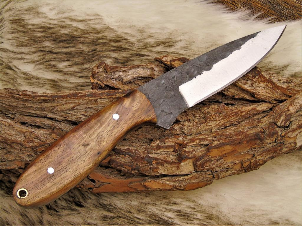 Custom Handmade Hand Forged Carbon Steel Hunting Skinning Knife - Image 3