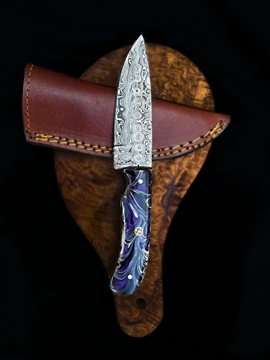 Custom Handmade Raindrop Damascus Steel Hunting Knife - Image 2