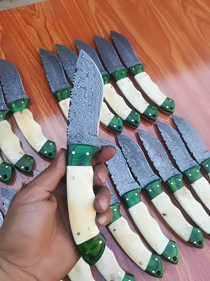 Custom Handmade Raindrop Damascus Steel Hunting Skinning Camping Knives - Image 2