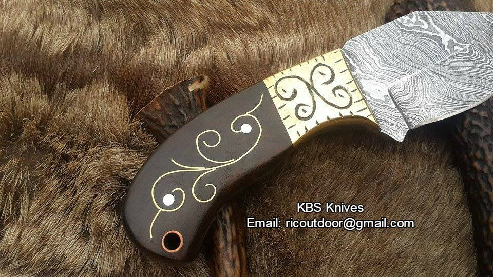 Custom Handmade Skinner Blade with Engraved Rosewood Handle - Image 3