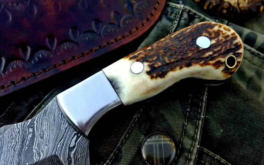 Custom Handmade Twist Damascus Steel Skinner Knife - Image 3