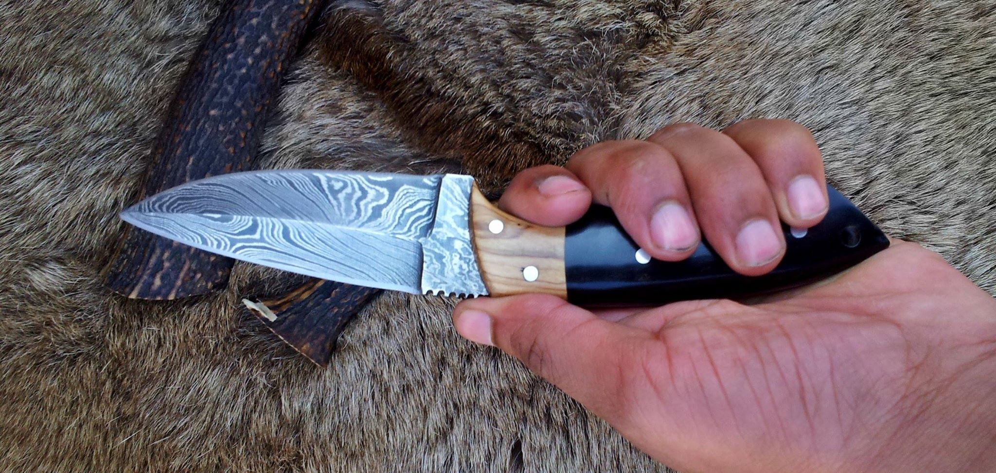 Damascus Double Edge Blade Knife - Image 4