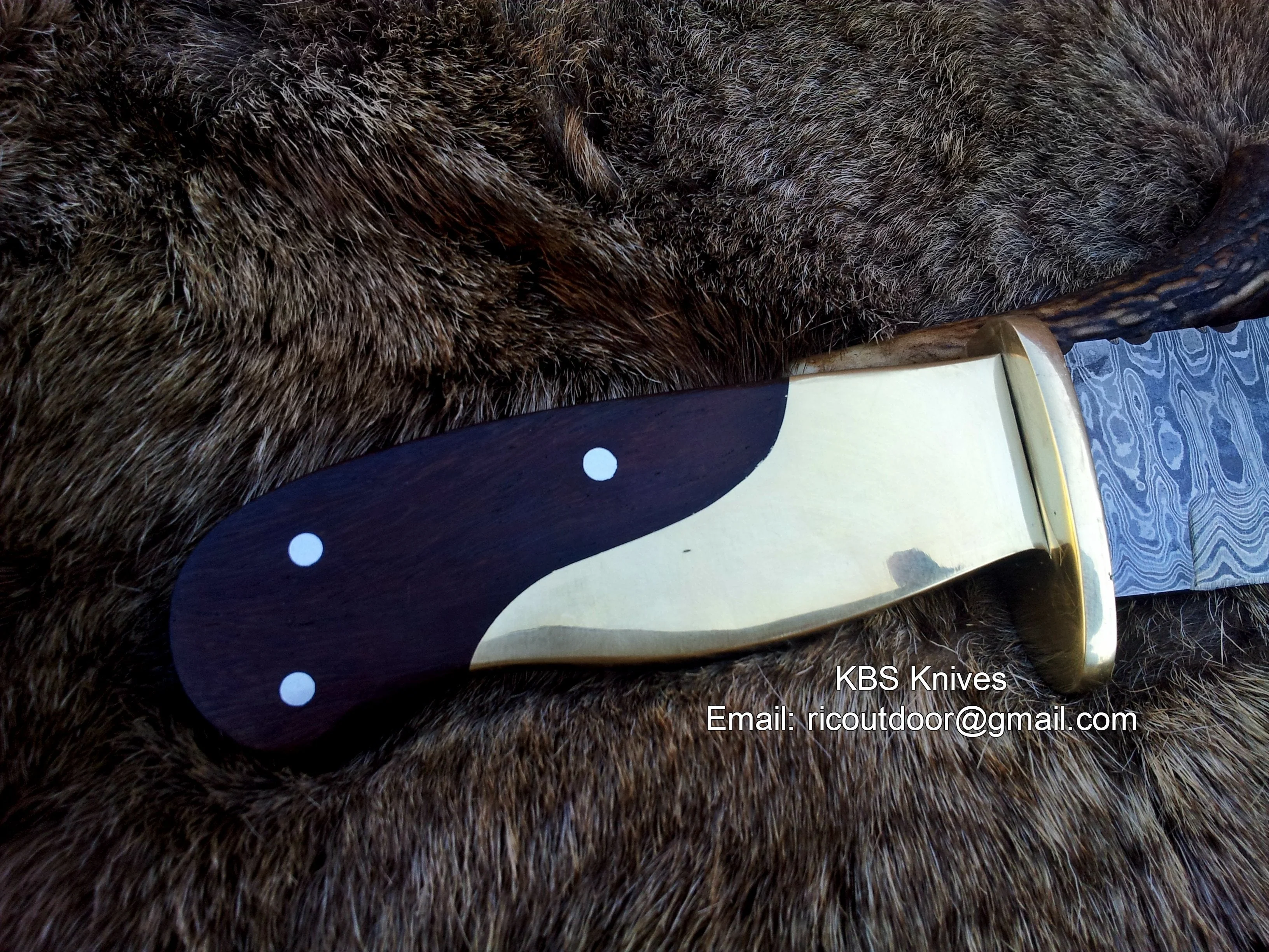 Damascus Hand Made Hunting Knife - Image 2