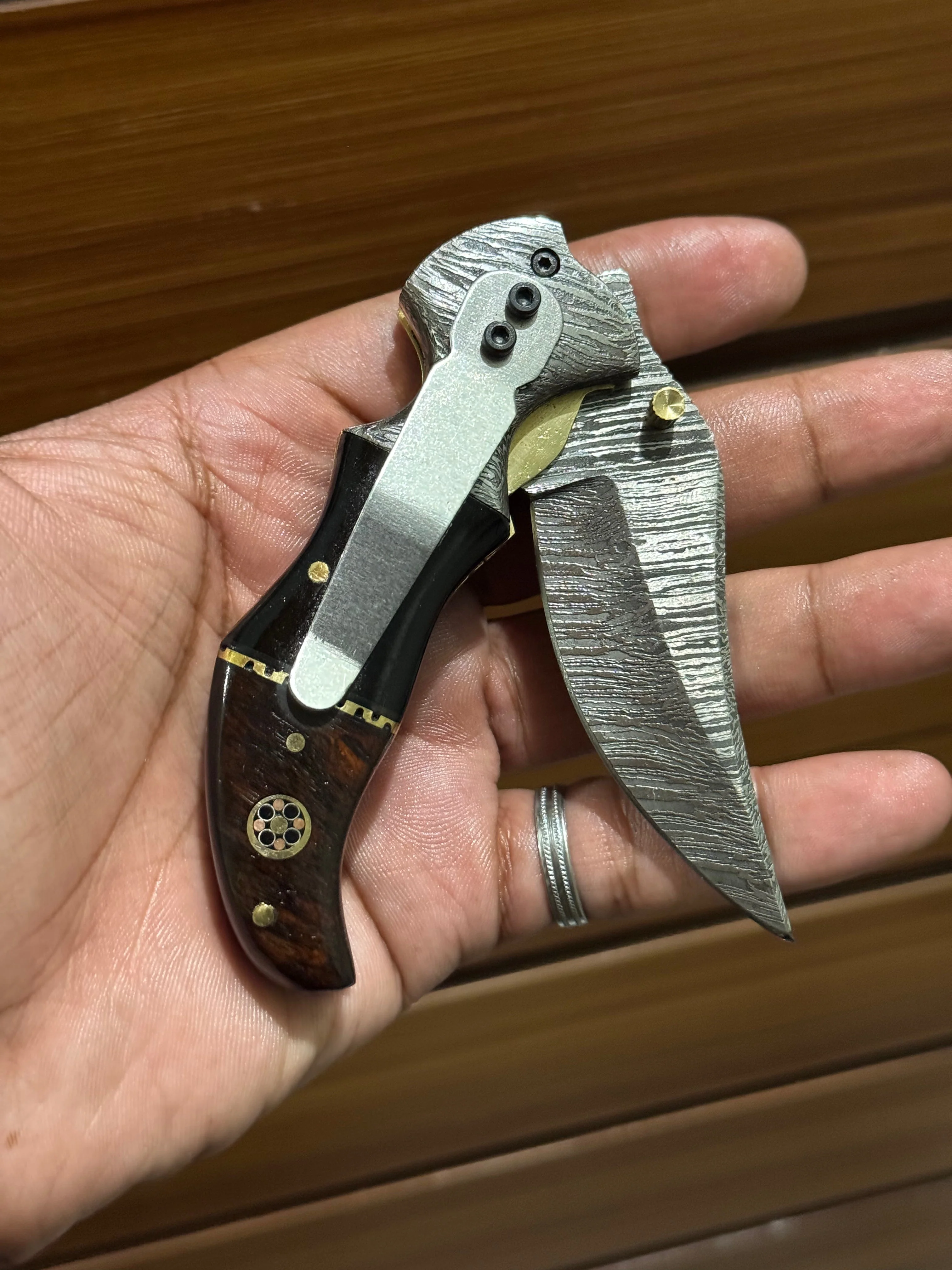 Damascus Handmade Custom Folding Pocket Knife with Buffalo Horn and Rosewood Handle, 3.2-inch Blade Length - Image 5