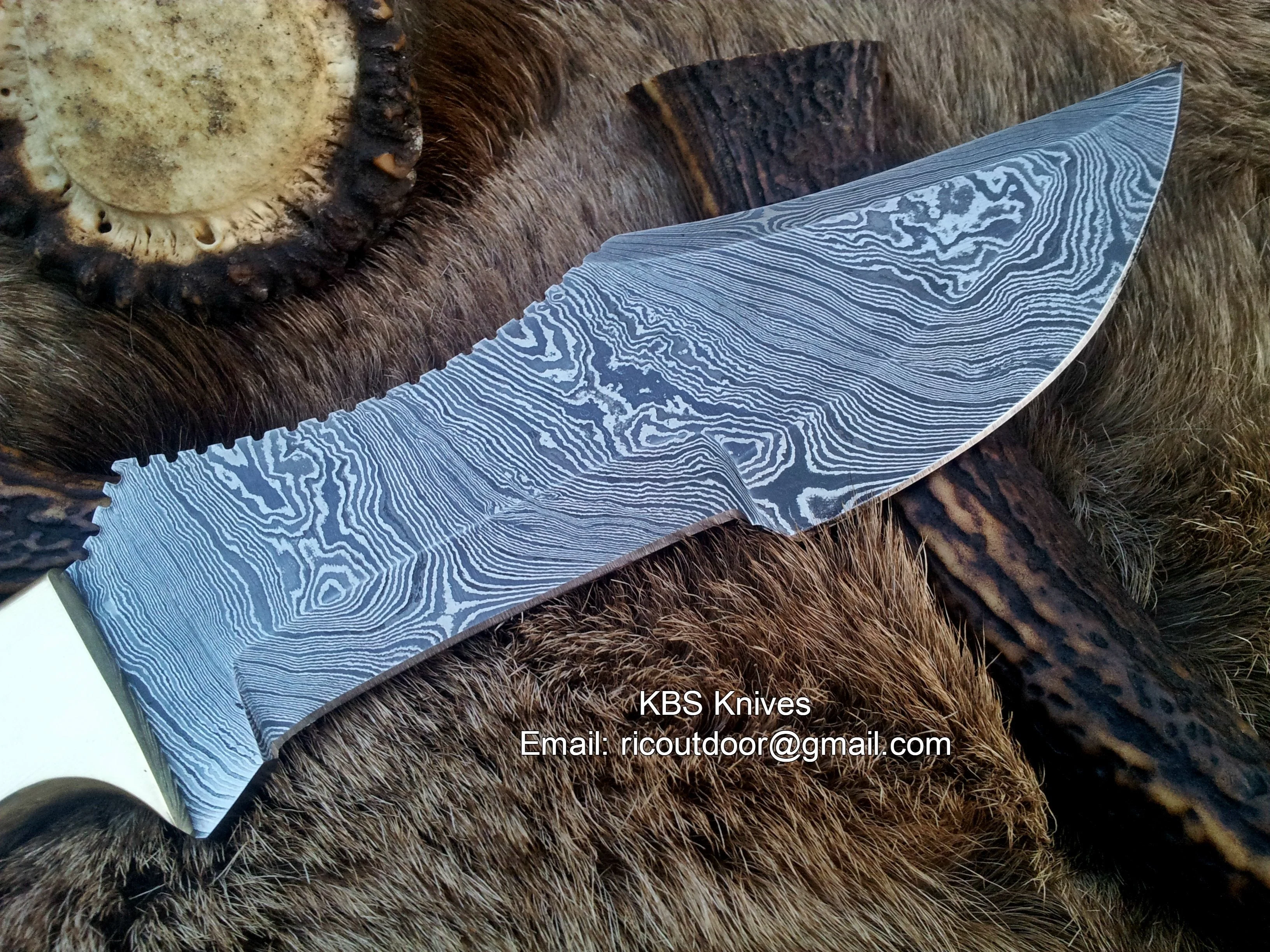 Damascus Steel Blade Tracker Knife with Buffalo Horn Handle & Leather Sheath – Custom Handmade 12-Inch Survival Knife by KBS Knives - Image 2