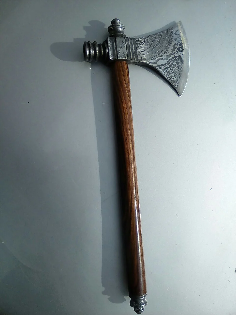 Damascus Steel Handmade Custom Viking Smoke Pine Tomahawk Axe with Rosewood Handle and Leather Sheath - By KBS Knives Store - Image 5