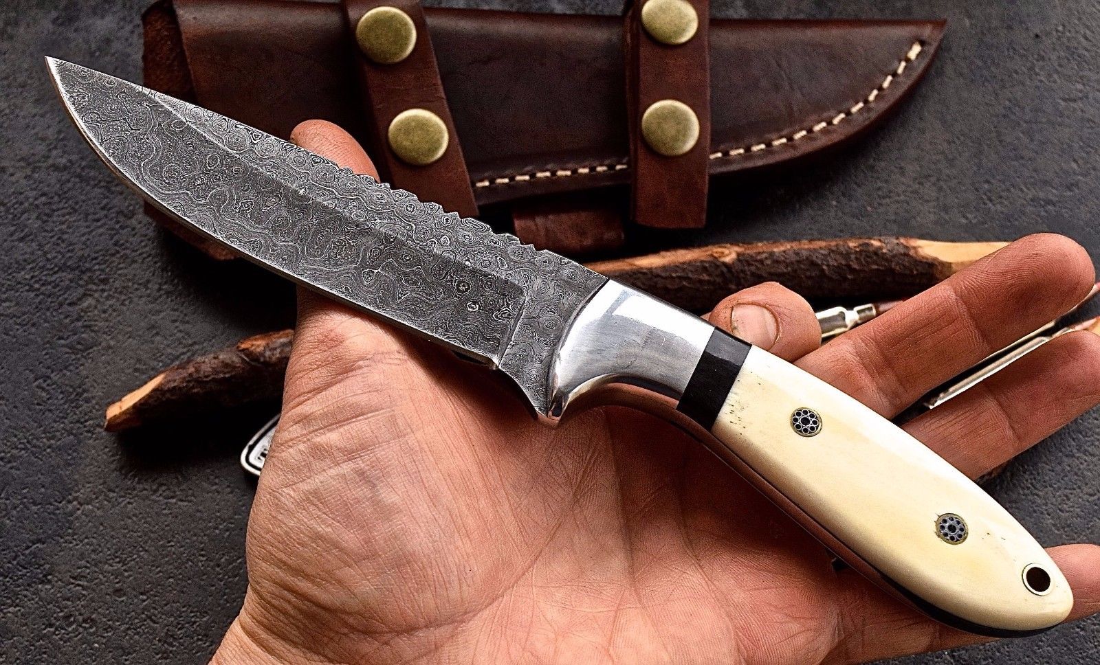 Damascus steel Hunting skinner knife - Image 4