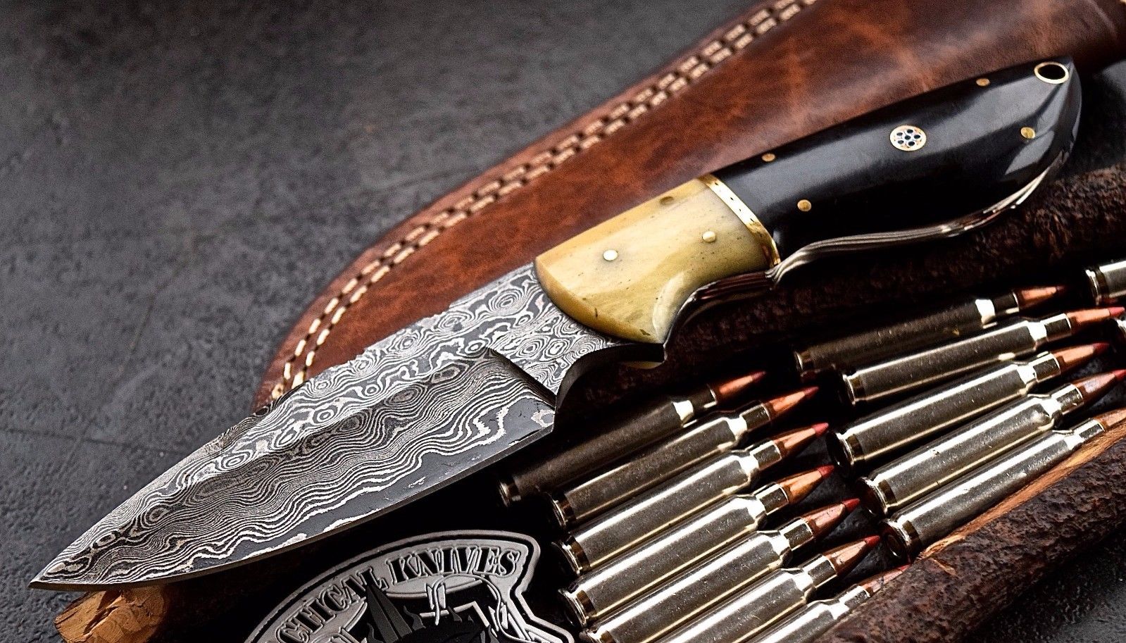 Damascus steel skinning knife - Image 4