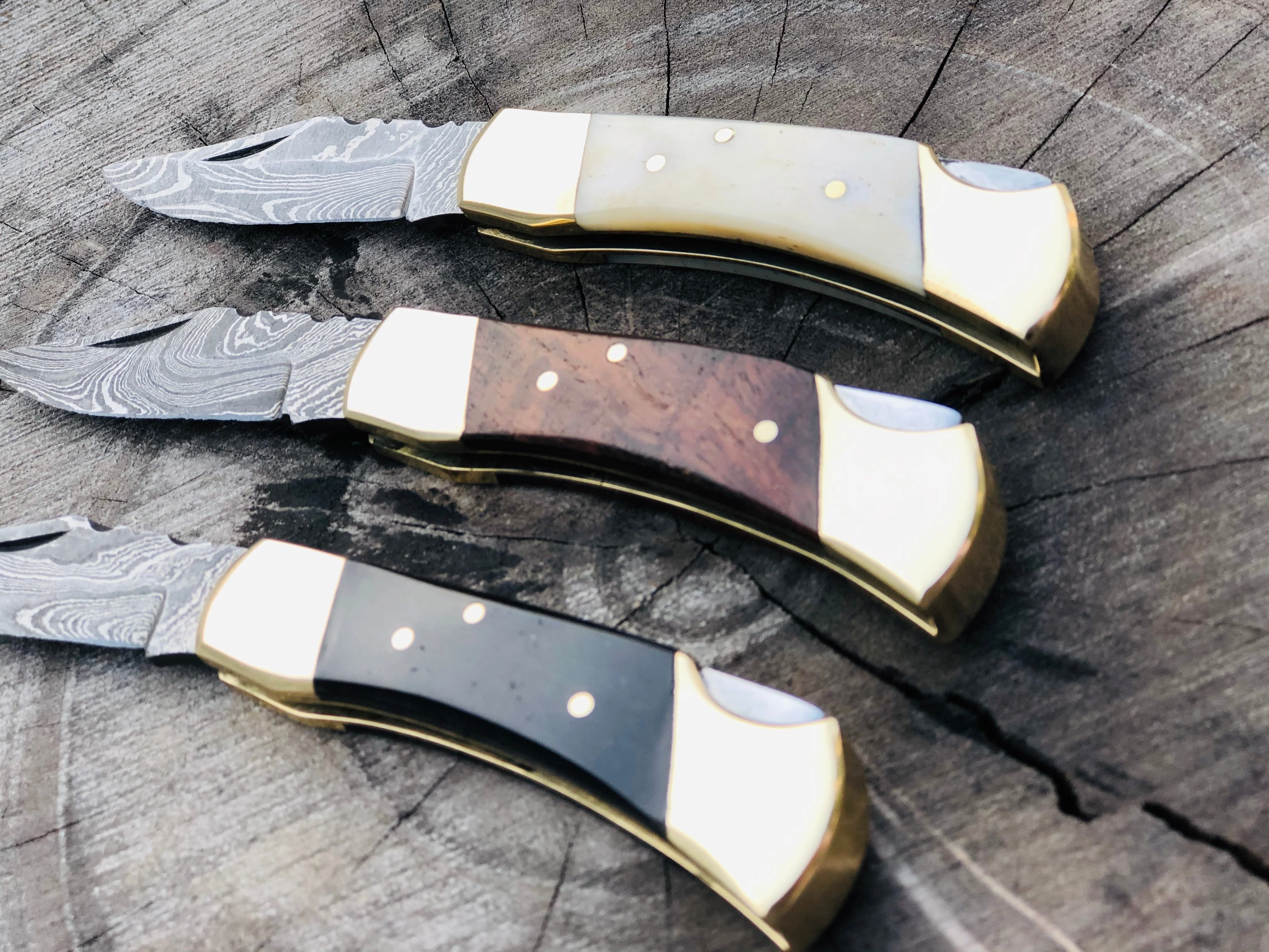Deal Of 3 Premium Damascus Steel Folding Pocket Knife Set - Exquisite Utility Knives with Buffalo Horn,Bone and Rosewood Handles - Image 3