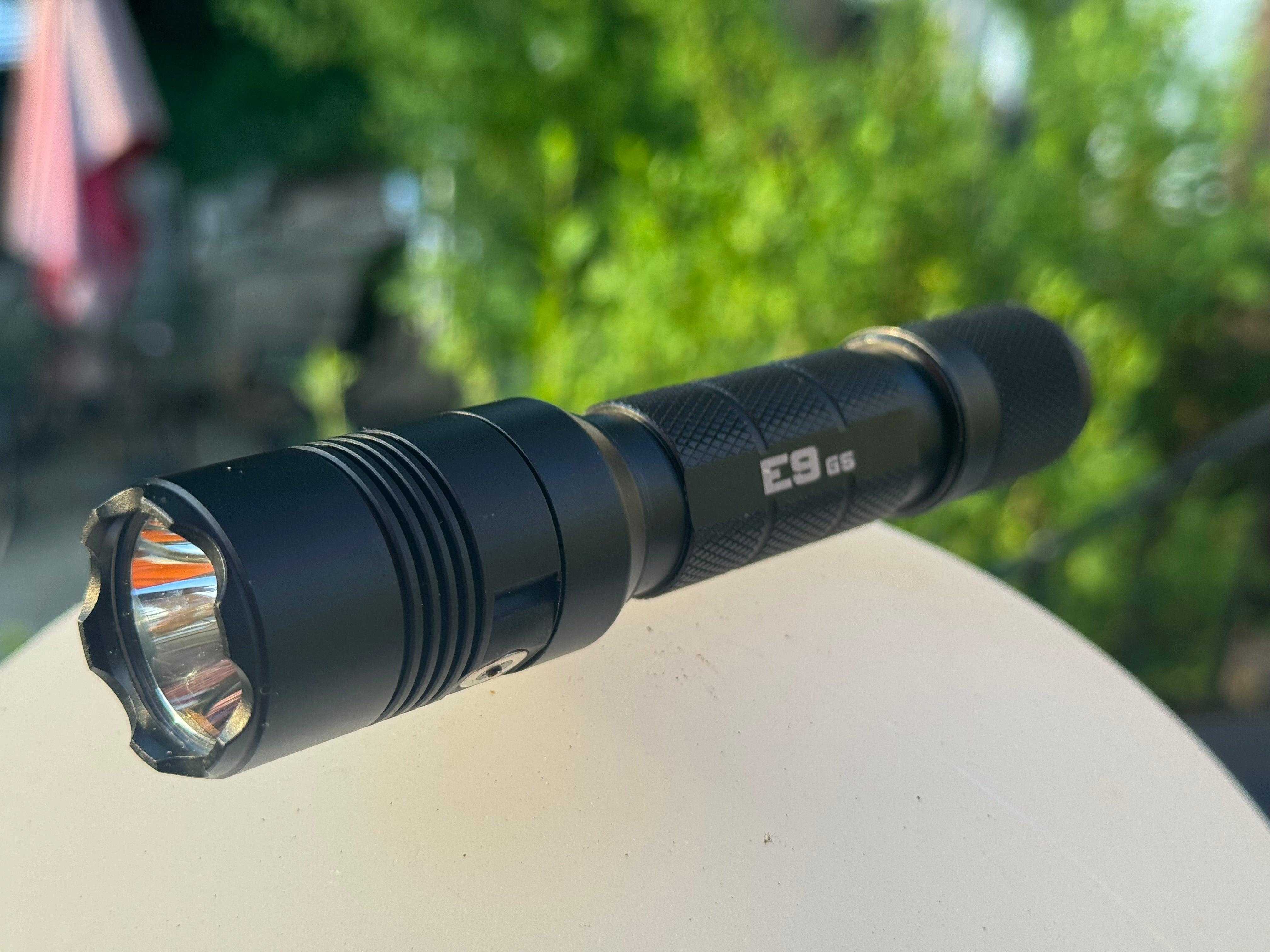 E9 GEN5 Long Throw- 3,000 Lumen  388 Meter  Tactical EDC Flashlight - Image 9