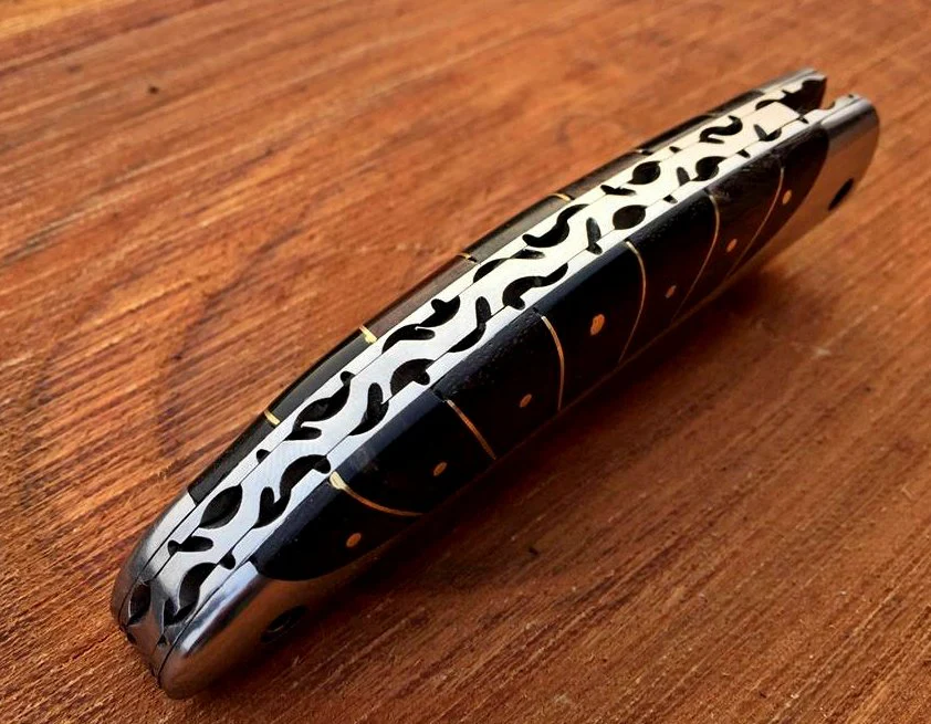 Everyday Carry Damascus Steel Pocket Knife - Buffalo Horn Charm - Image 2