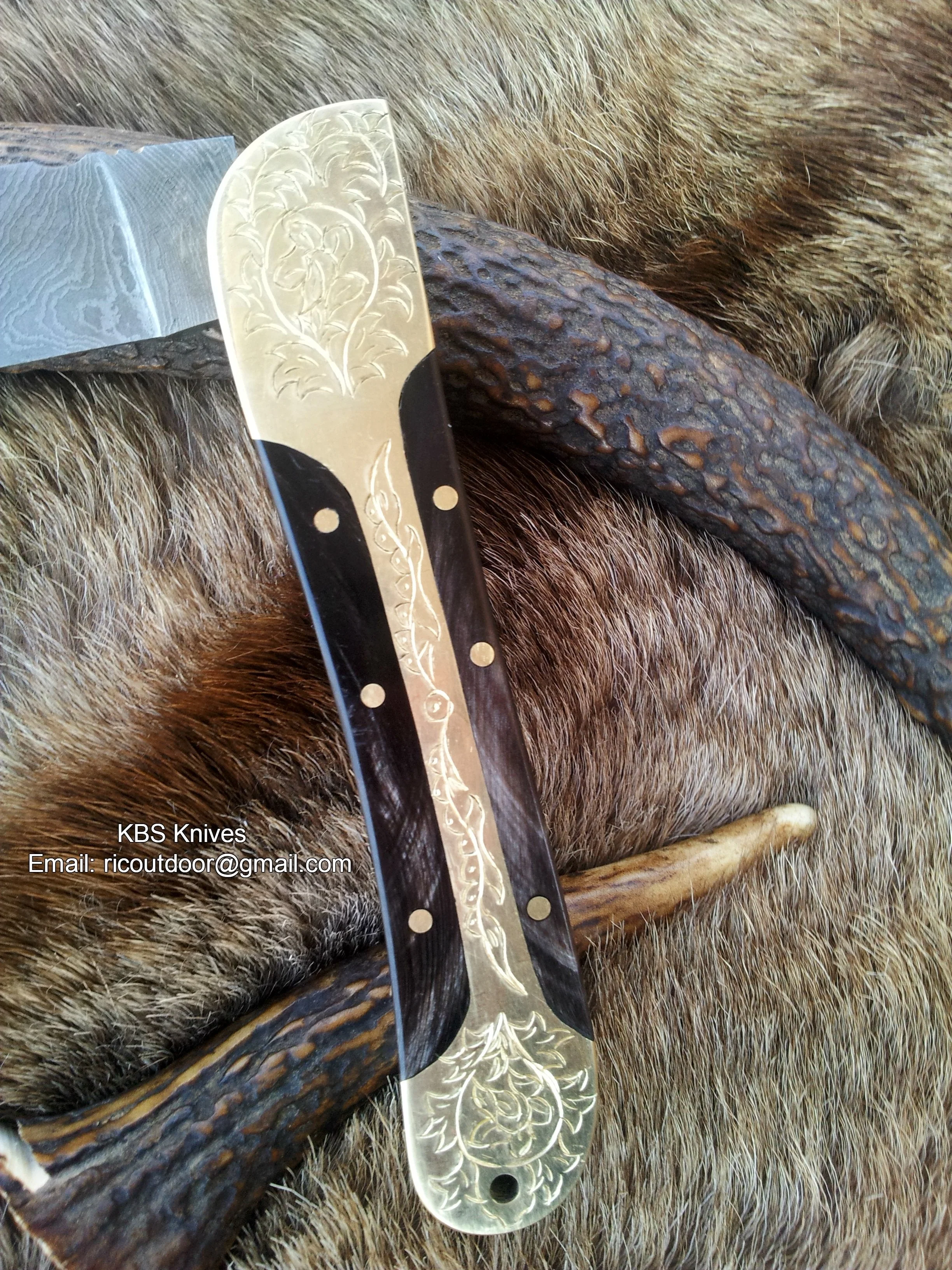 Everyday Carry Hand Engraved Damascus Steel Folding Pocket Knife with Buffalo Horn Handle – The HornGuard - Image 2