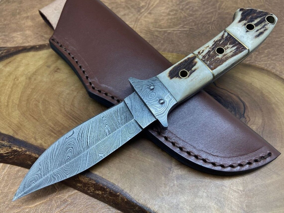 "Exquisite Custom Handmade Damascus Hunting Knife | Stag Horn Handle | 8.5 Inches | Leather Sheath | KBS Knives Store" - Image 2