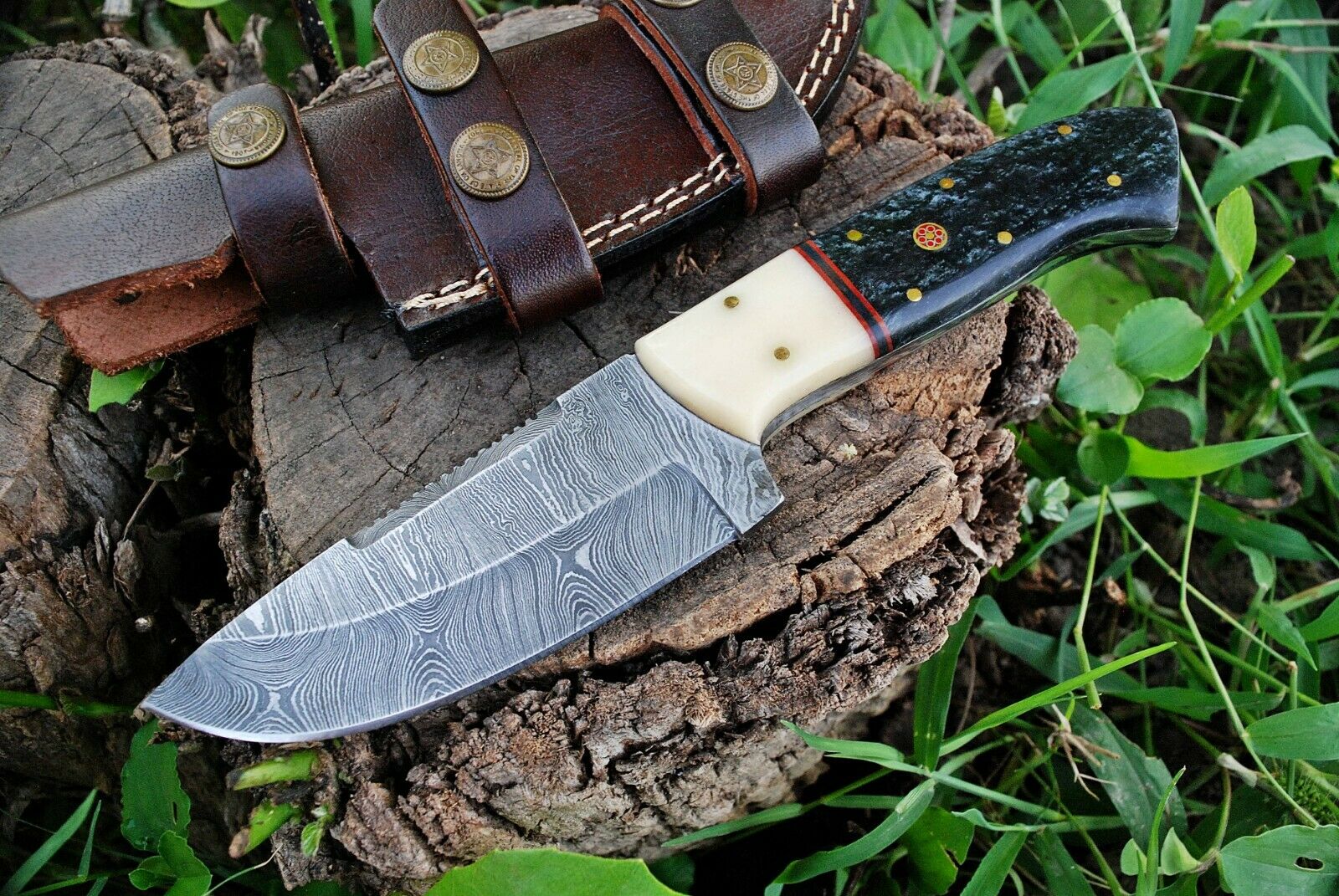 Fixed Blade Custom Handmade Damascus Steel Skinning Knife - Image 2