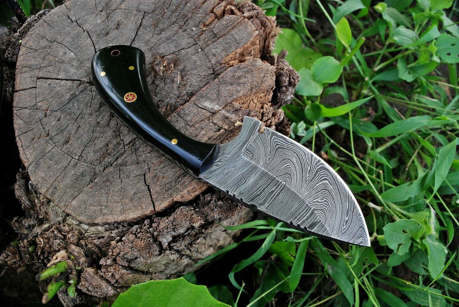 Fixed Blade Custom Handmade Damascus Steel Skinning Knife - Image 4