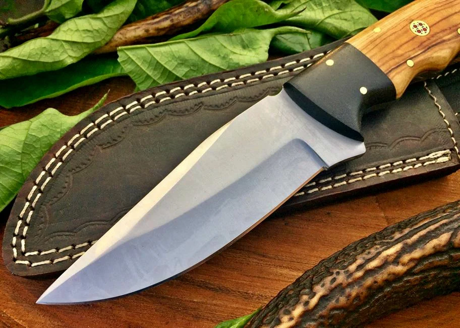 Full Tang Custom Handmade D2 Steel Hunting Camping Knife - Image 3