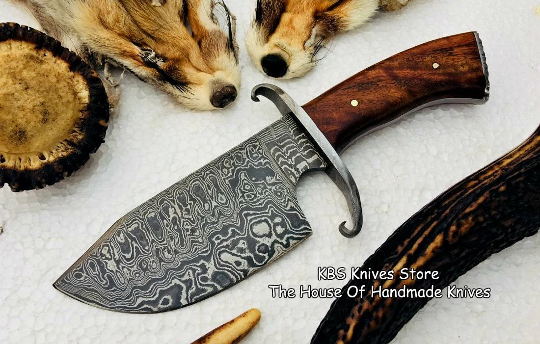 Full Tang Custom Handmade Damascus Steel Hunting Skinning Knives - Image 4
