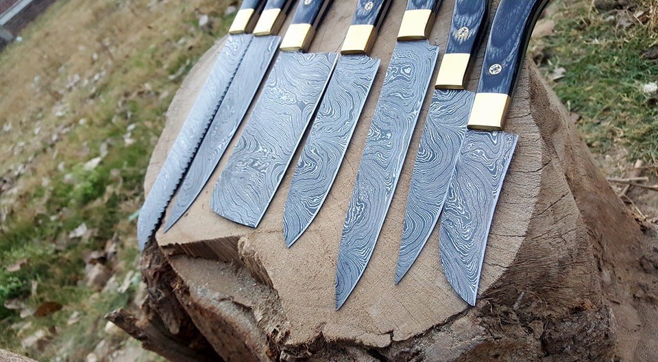 Full Tang Custom Handmade Damascus Steel Kitchen Knives Set - Image 2