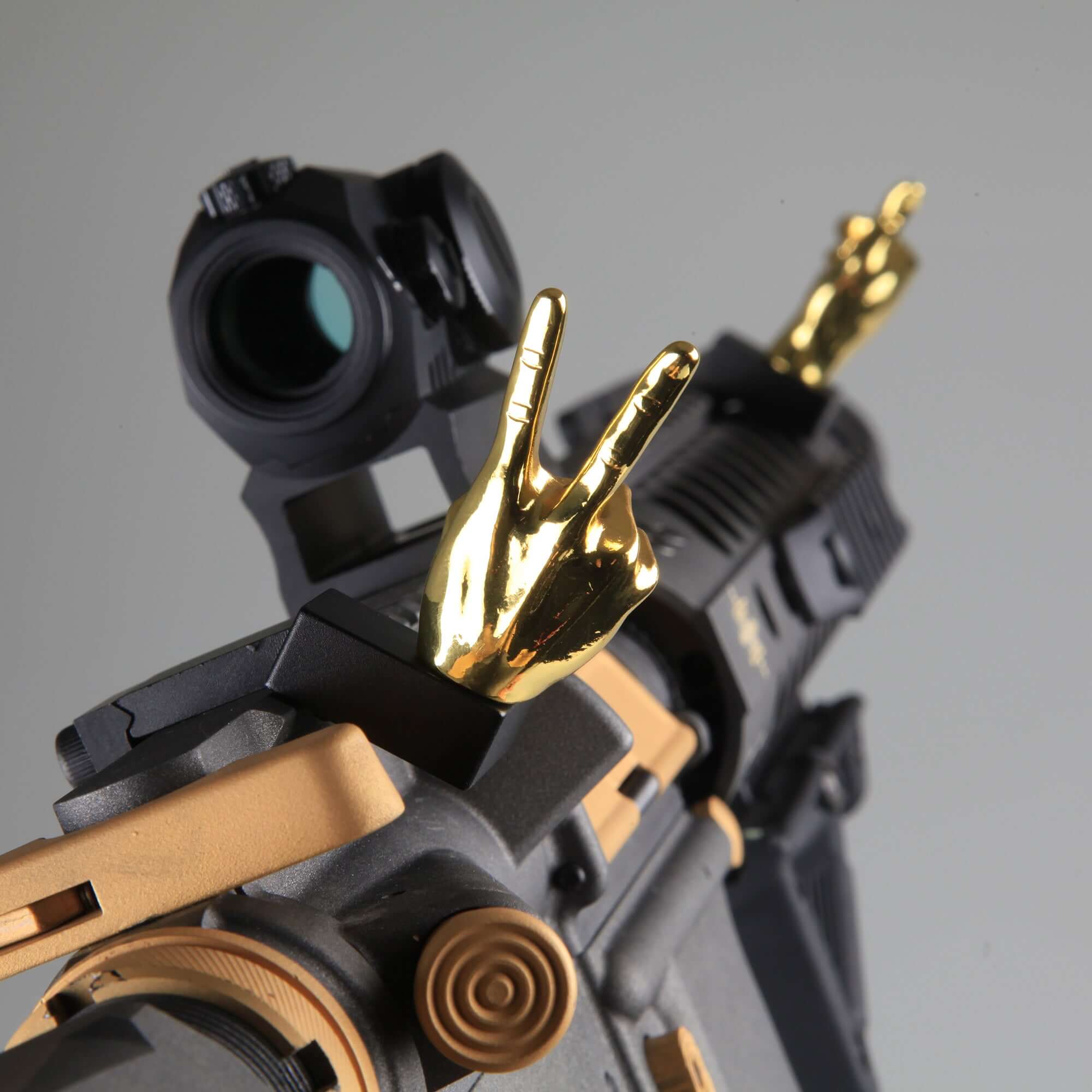 Golden Color Novelty Finger Iron Sight Set - Offset 45 Degree (V Hand & Thumbs Up) - Image 4