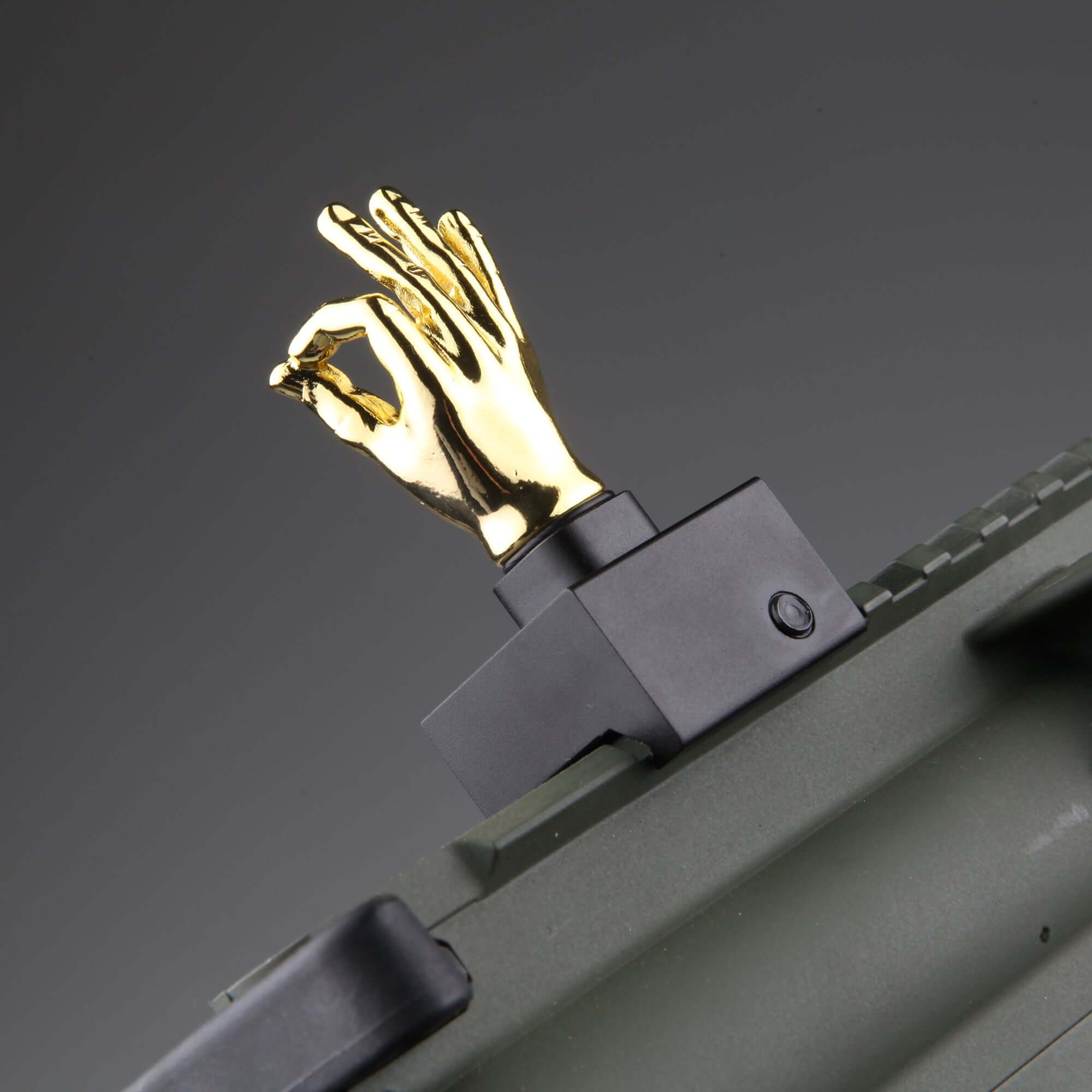 Golden Color Novelty Finger Iron Sight Set - Straight (Middle Finger & OK Hand) - Image 8