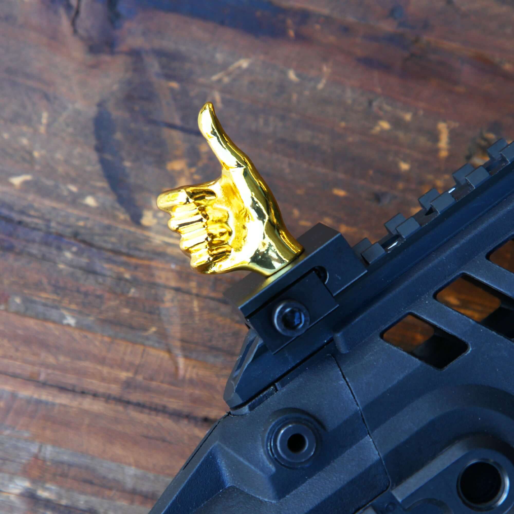 Golden Color Novelty Finger Iron Sight Set - Straight (V Hand & Thumbs Up) - Image 6
