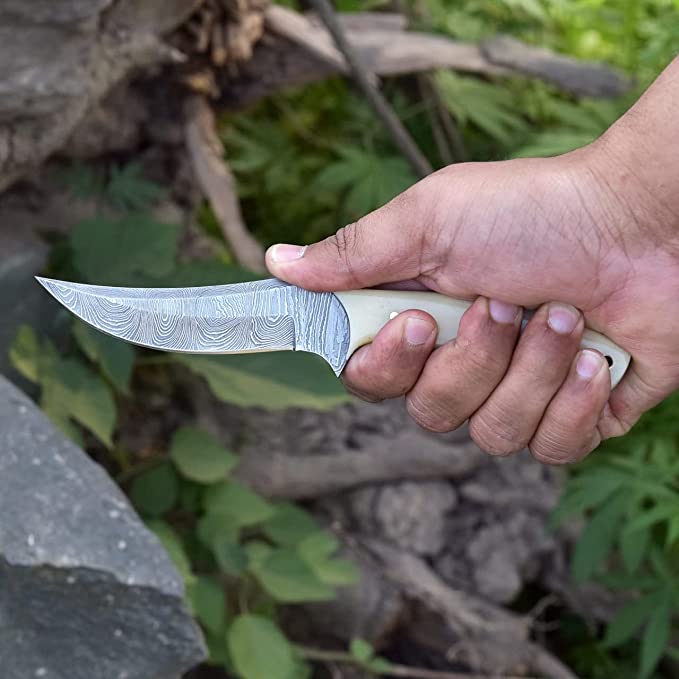 Good Skinning Knife Custom Handmade Full Tang Damascus Steel with Bone Handle, 8-inch - The Bonecrest - Image 2