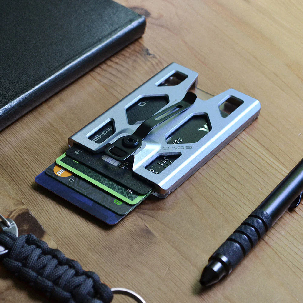 GOVO Aluminum T4 Badge Holder Wallet - Image 9