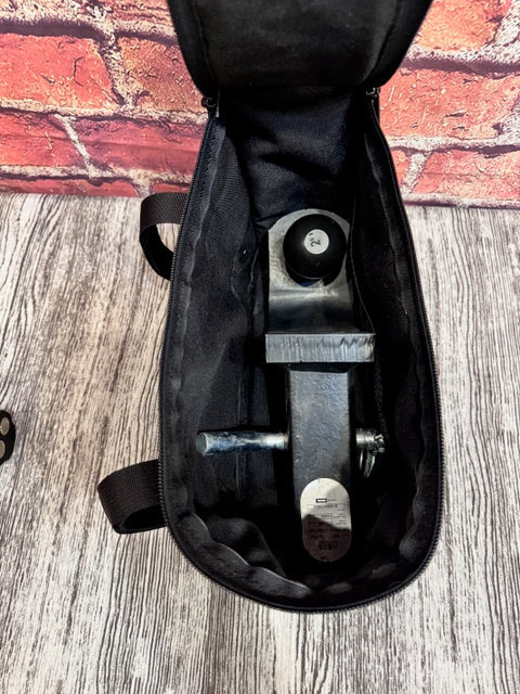 Grenadier Tow Hitch Padded Bag - Image 2
