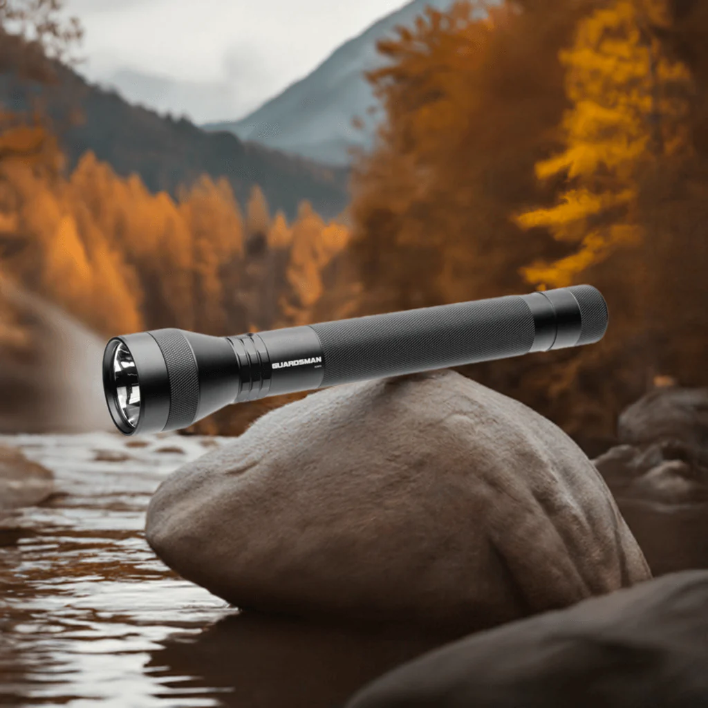 Guardsman - 3,000 Lumen Patrol Flashlight - Image 3