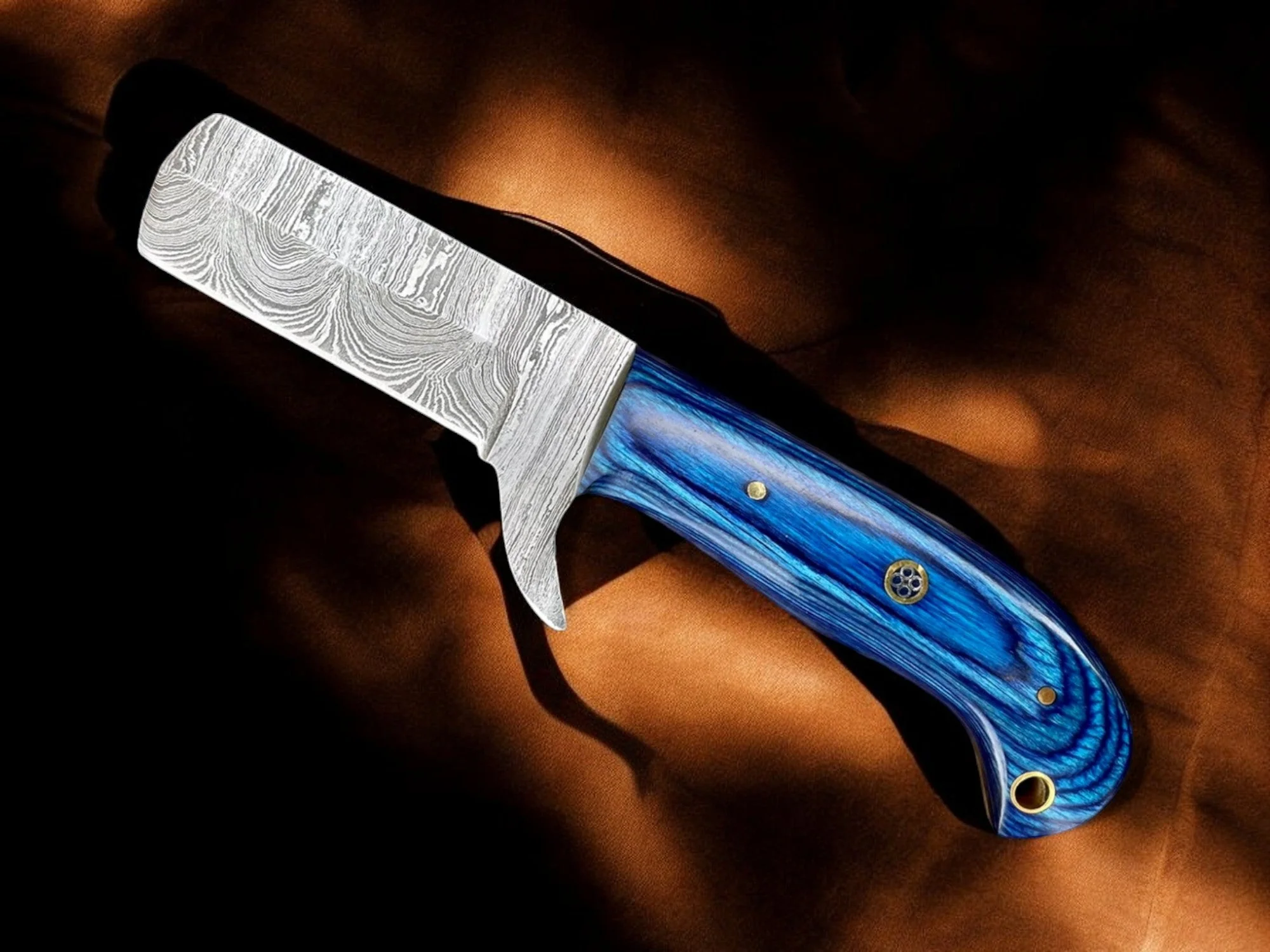 Handcrafted Bull Cutter Knife - Damascus Steel Blade - Image 2