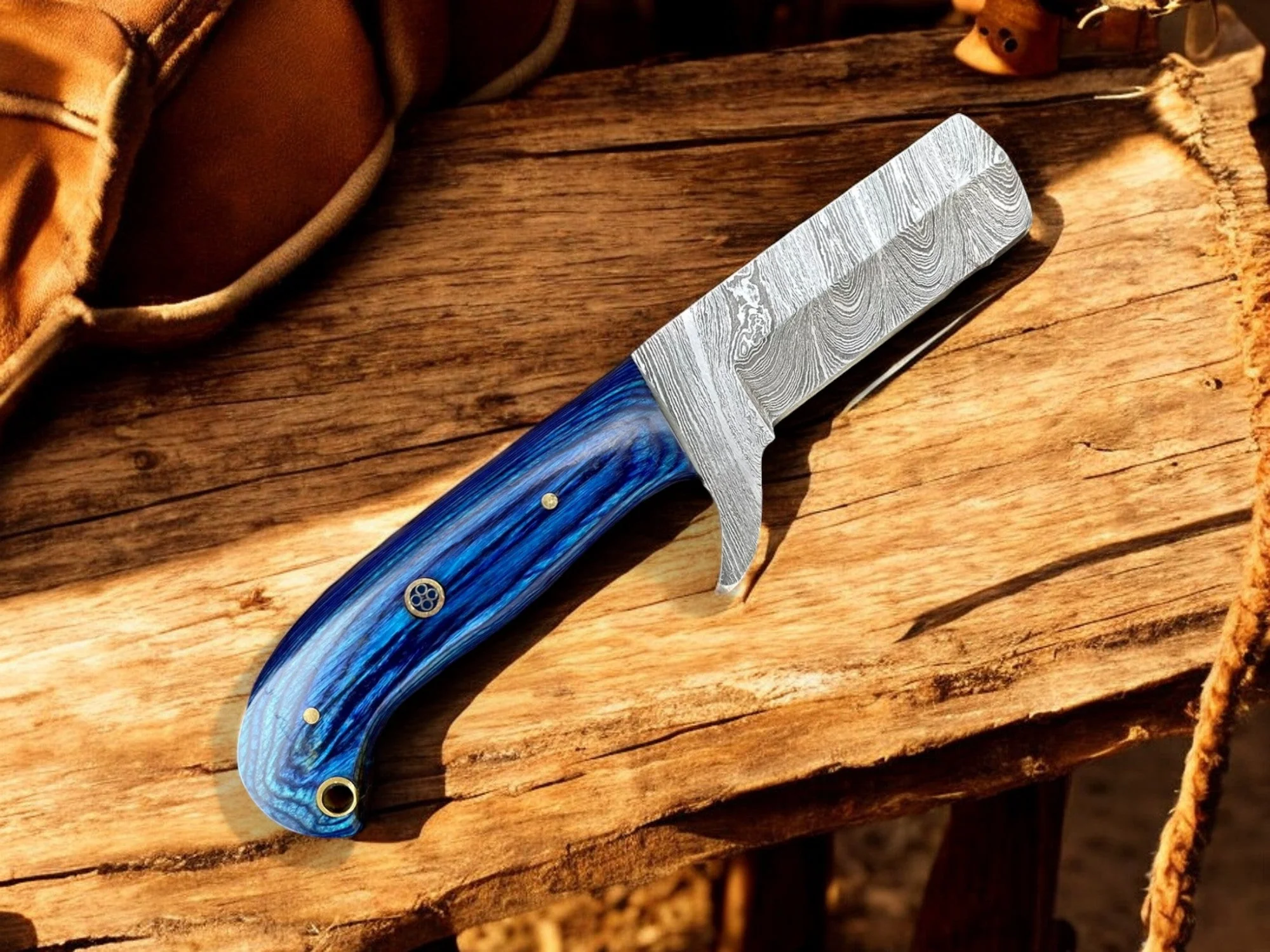 Handcrafted Bull Cutter Knife - Damascus Steel Blade - Image 4