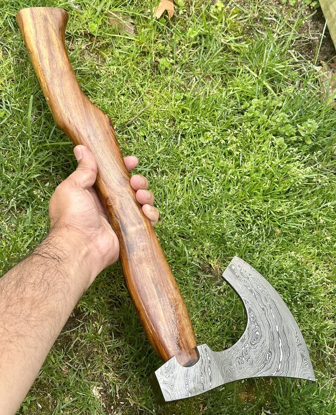 Handcrafted Damascus Steel Tomahawk Axe – "The Viking's Edge" - Image 2