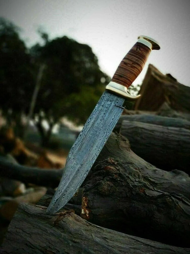 Handmade Damascus Bowie - Image 2