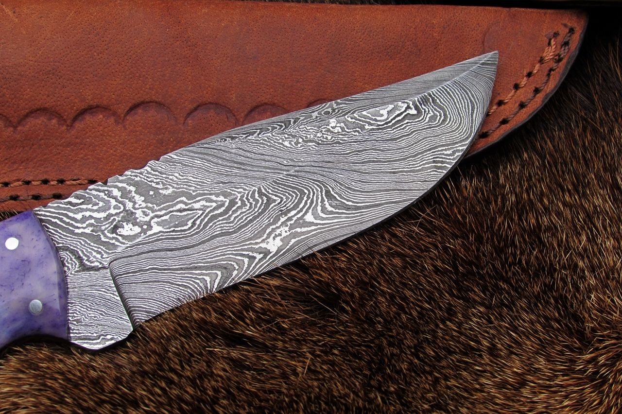 Handmade Damascus Skinning Knife - Image 2