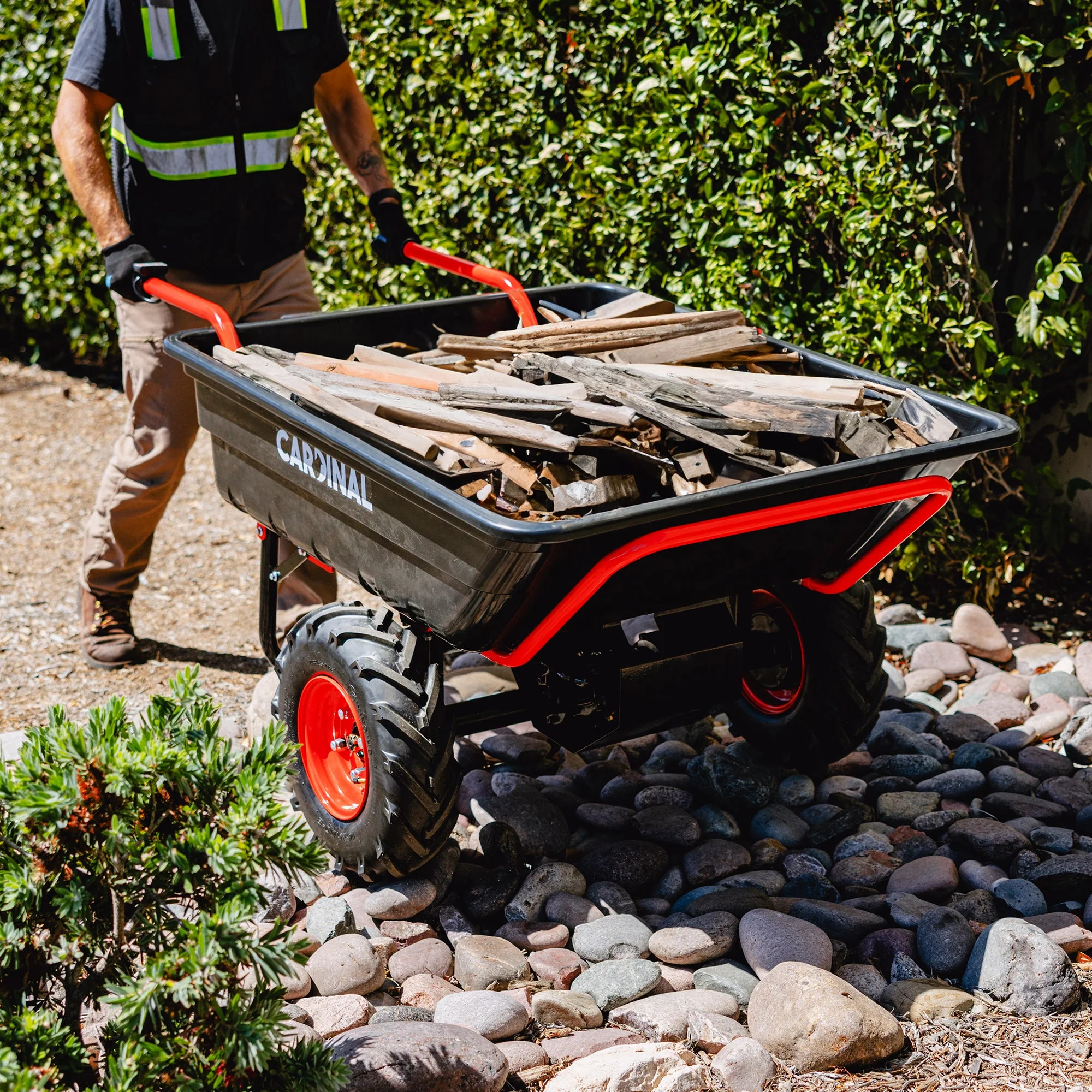 Heavy Duty Electric Utility Cart 40V Battery-Powered Wheelbarrow 660-lb. Bucket Capacity - Image 8