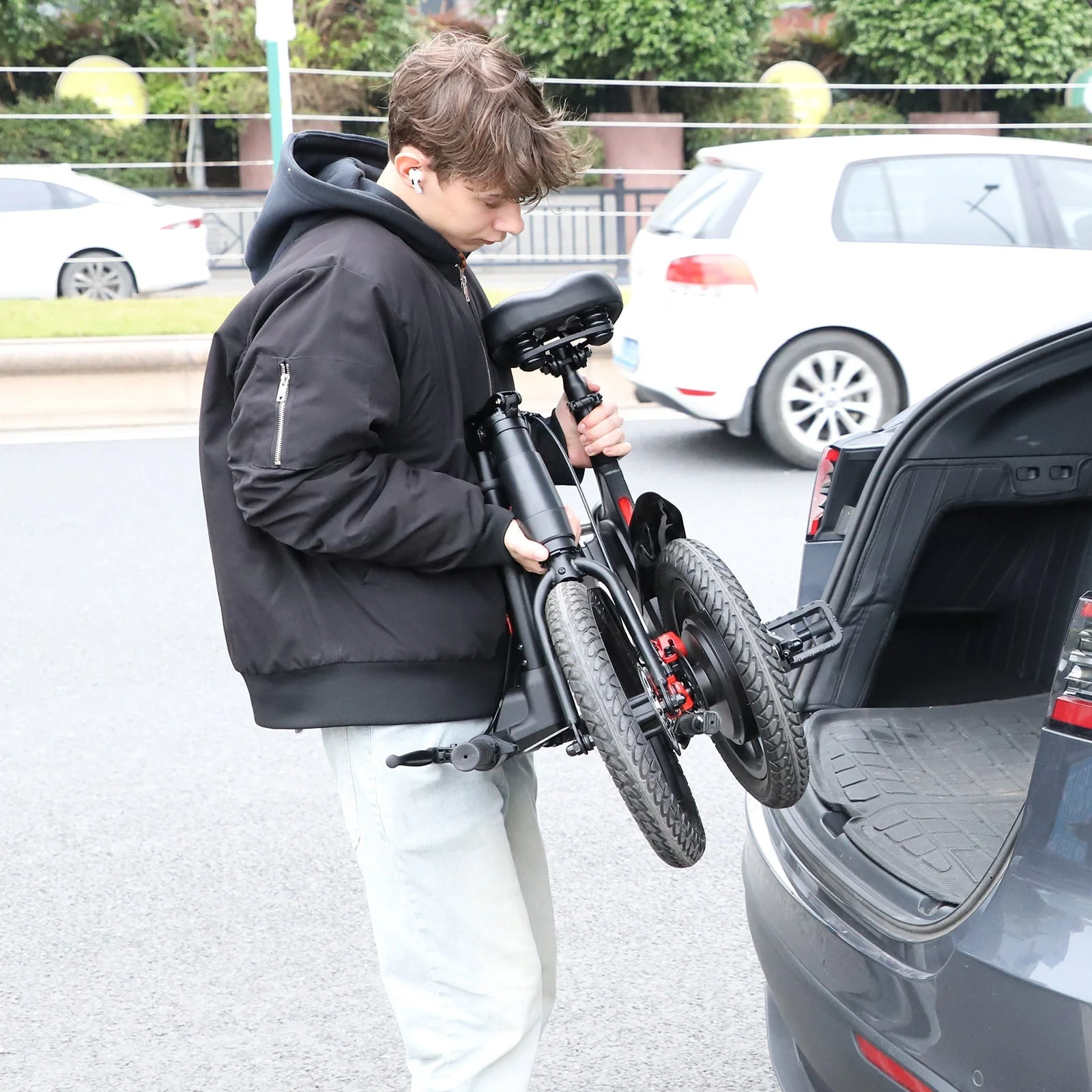 HOVSCO Sync Max 14" Folding Electric Bike - Image 3