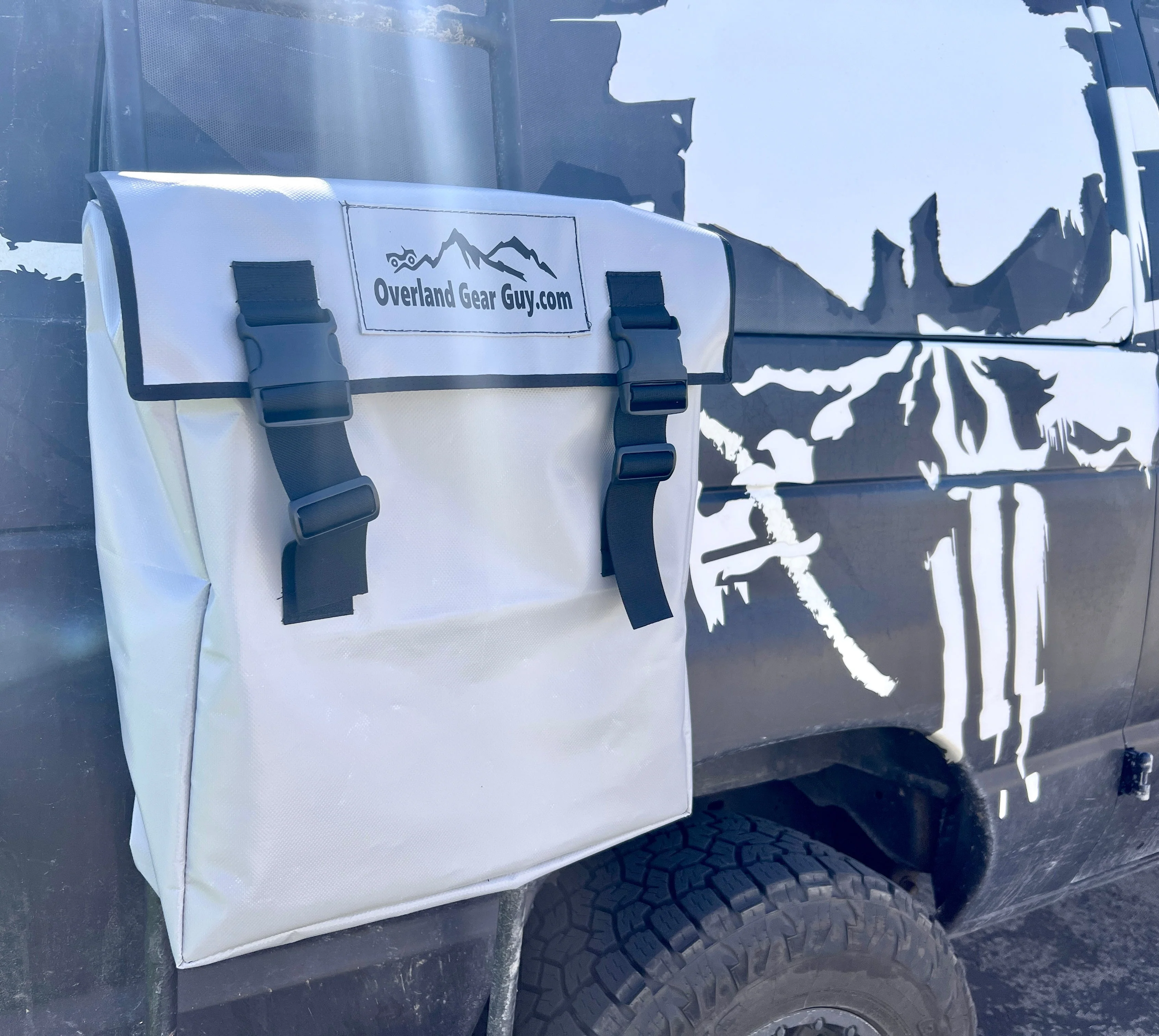 INEOS Grenadier Adventure Gear Bag Ladder - Image 7