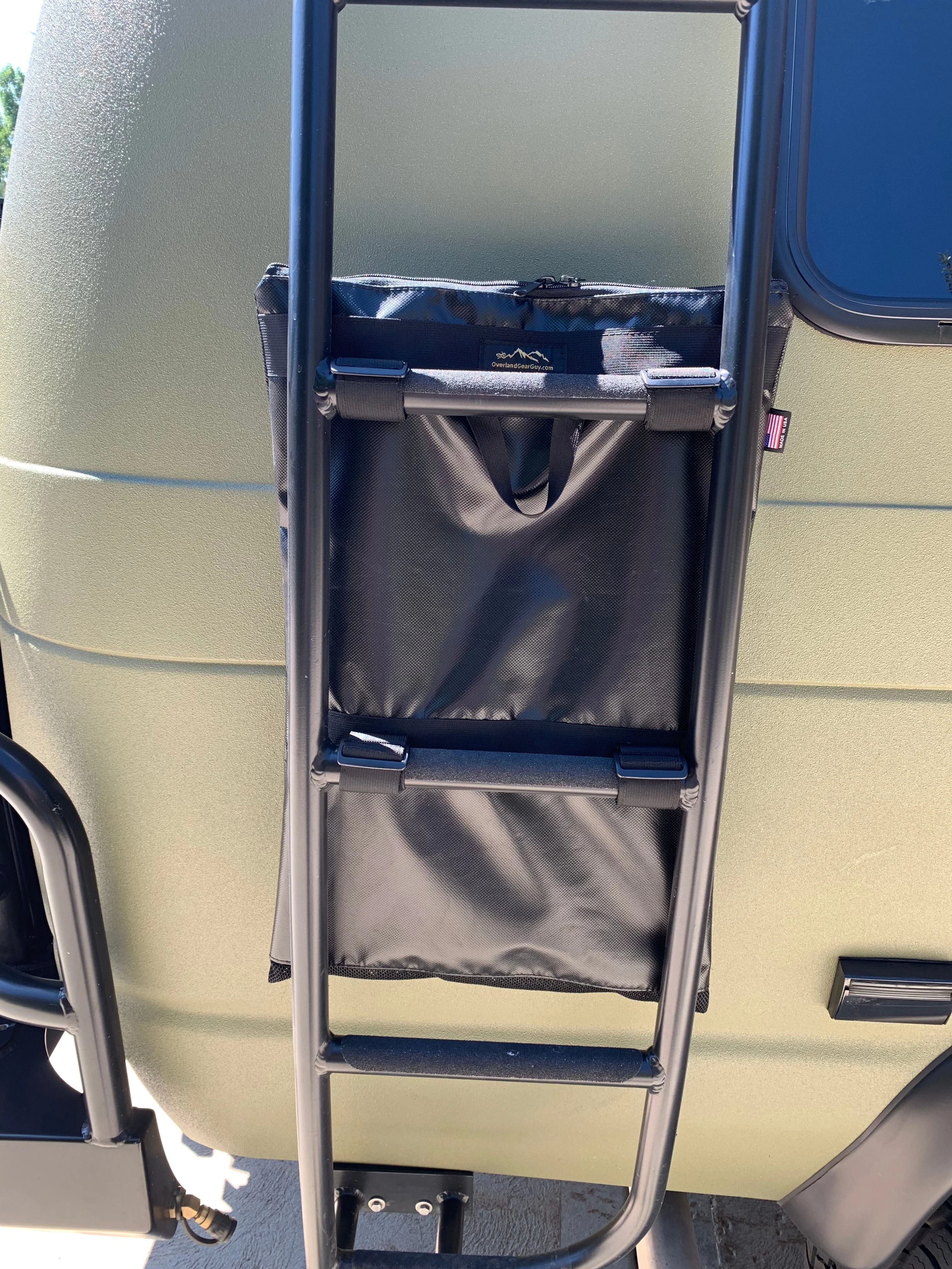 INEOS Grenadier  Ladder Trash Bag - 24 inch - Image 20