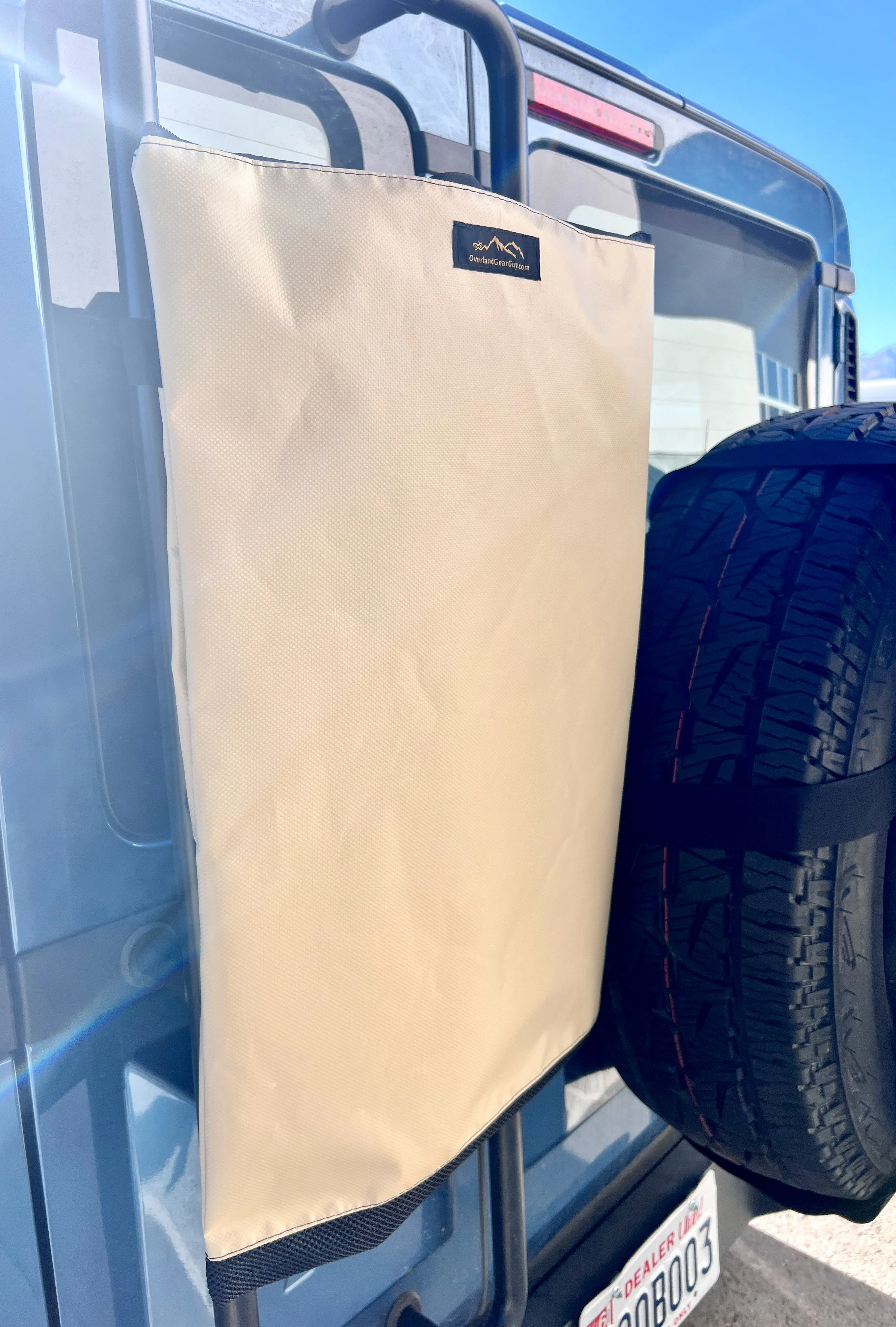 INEOS Grenadier  Ladder Trash Bag - 24 inch - Image 7