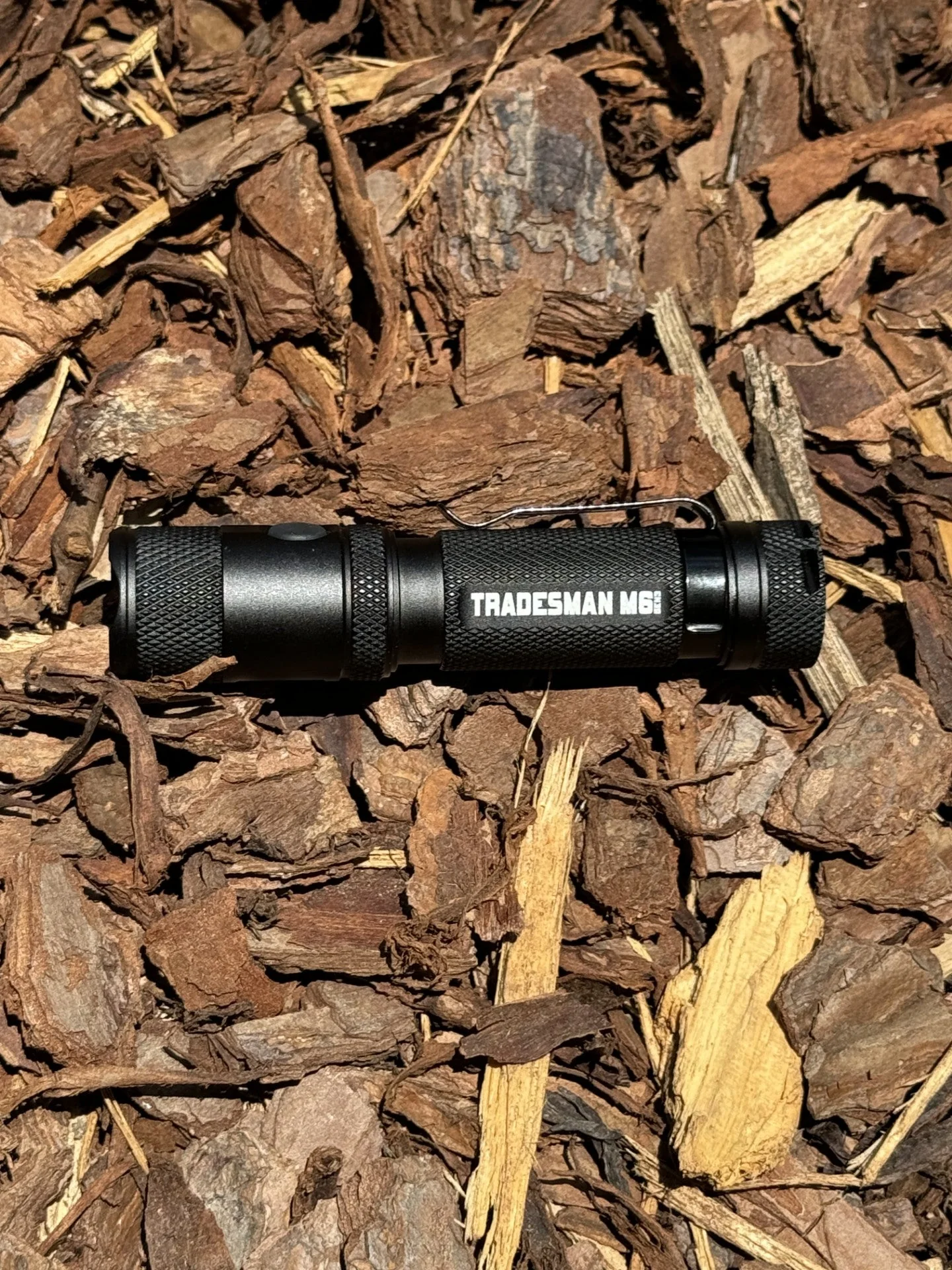 M6 GEN3 Tradesman- 2,030 Lumen Magnetic Tail Cap EDC Light - Image 5