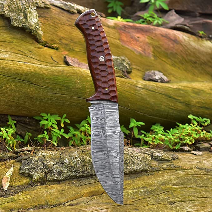 Masterpiece in Steel: 10-inch Damascus Hunting Knife with Rosewood Handle and Leather Sheath - KBS Knives Store - Image 2